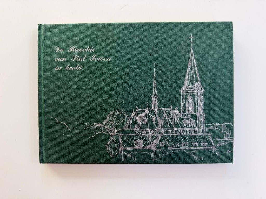 Boekje; De parochie van Sint Jeroen in beeld – Noordwijk, Ophalen of Verzenden, Zo goed als nieuw