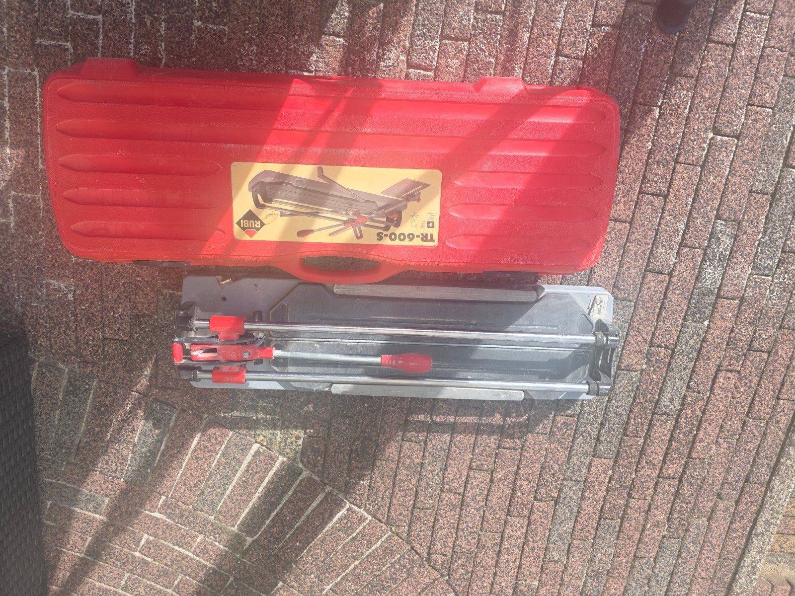 Rubi TR-600-S Tegelsnijder met Koffer, Ophalen of Verzenden, Gebruikt, Snijgereedschap, Rubi