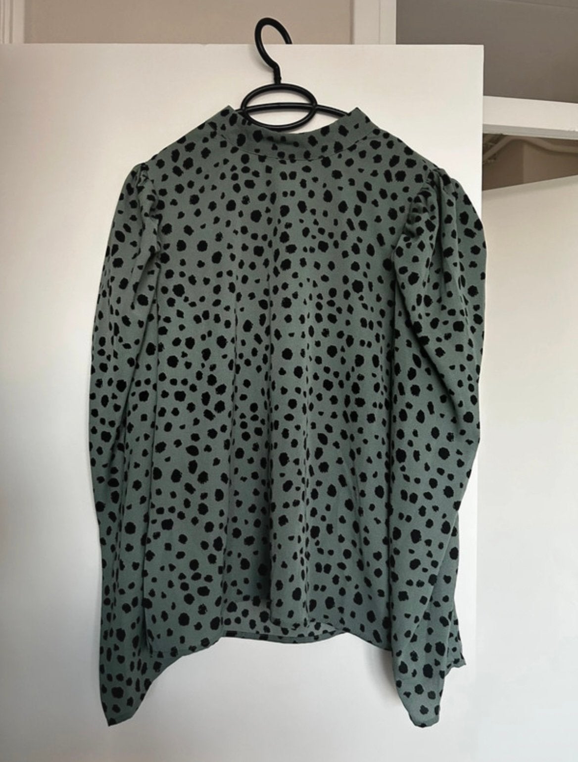 Shein blouse stippenprint maat L, Verzenden, Zo goed als nieuw, Maat 42/44 (L), Groen
