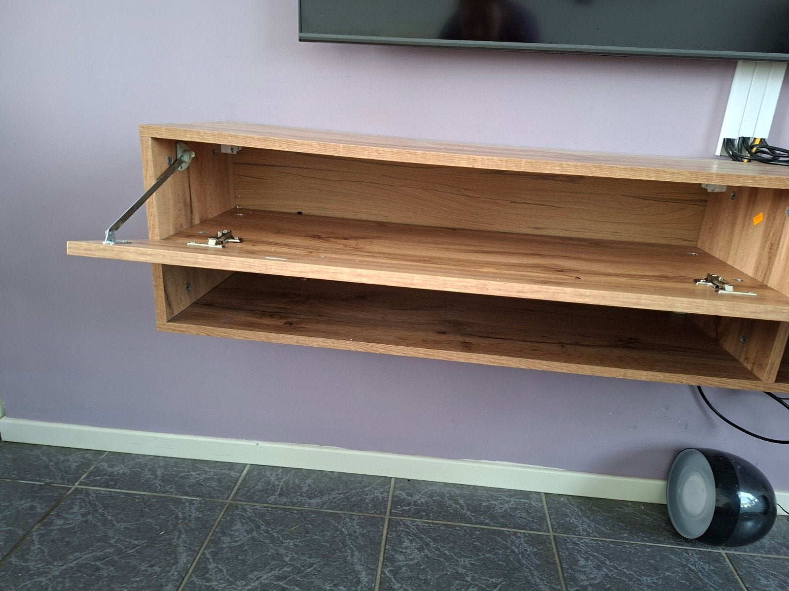 gratis tv meubel, Ophalen