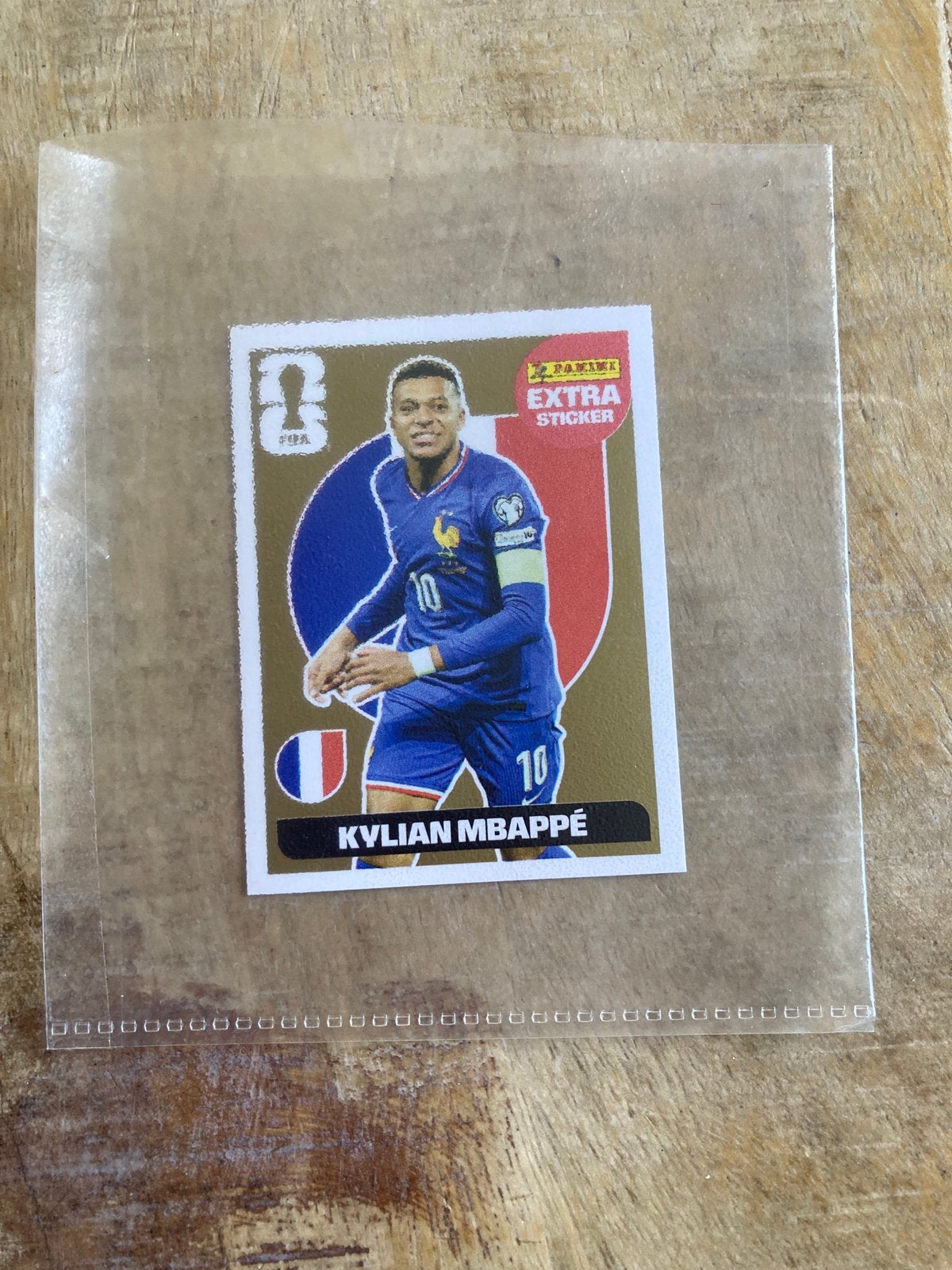 Golden extra sticker panini Kylian Mbappé, Ophalen of Verzenden, Zo goed als nieuw, Sticker
