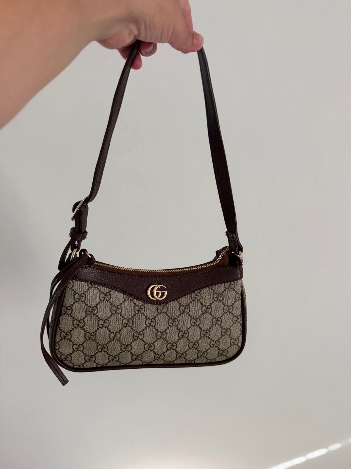 Gucci schoudertas, Ophalen of Verzenden, Zo goed als nieuw, Zwart, Schoudertasje