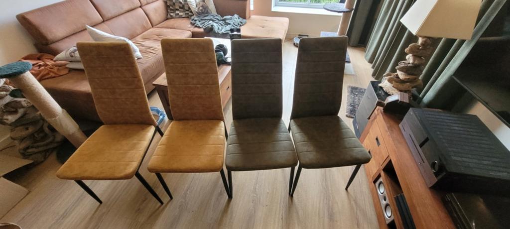 4 eetkamerstoelen, Huis en Inrichting, Stoelen, Ophalen, Zo goed als nieuw, Vier