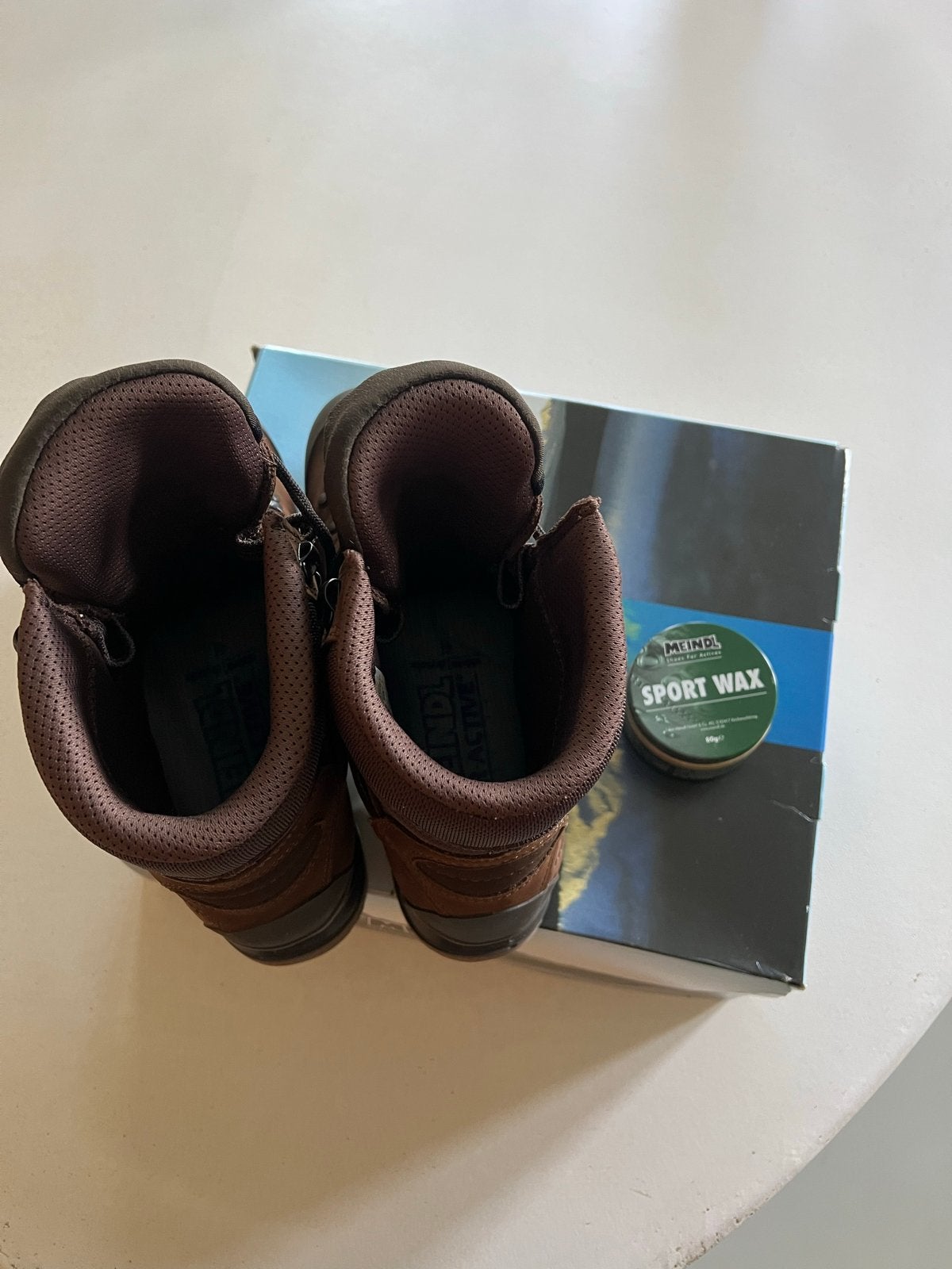 Meindl Wandelschoenen - Nieuw in doos met wax, Ophalen of Verzenden, Nieuw, Schoenen