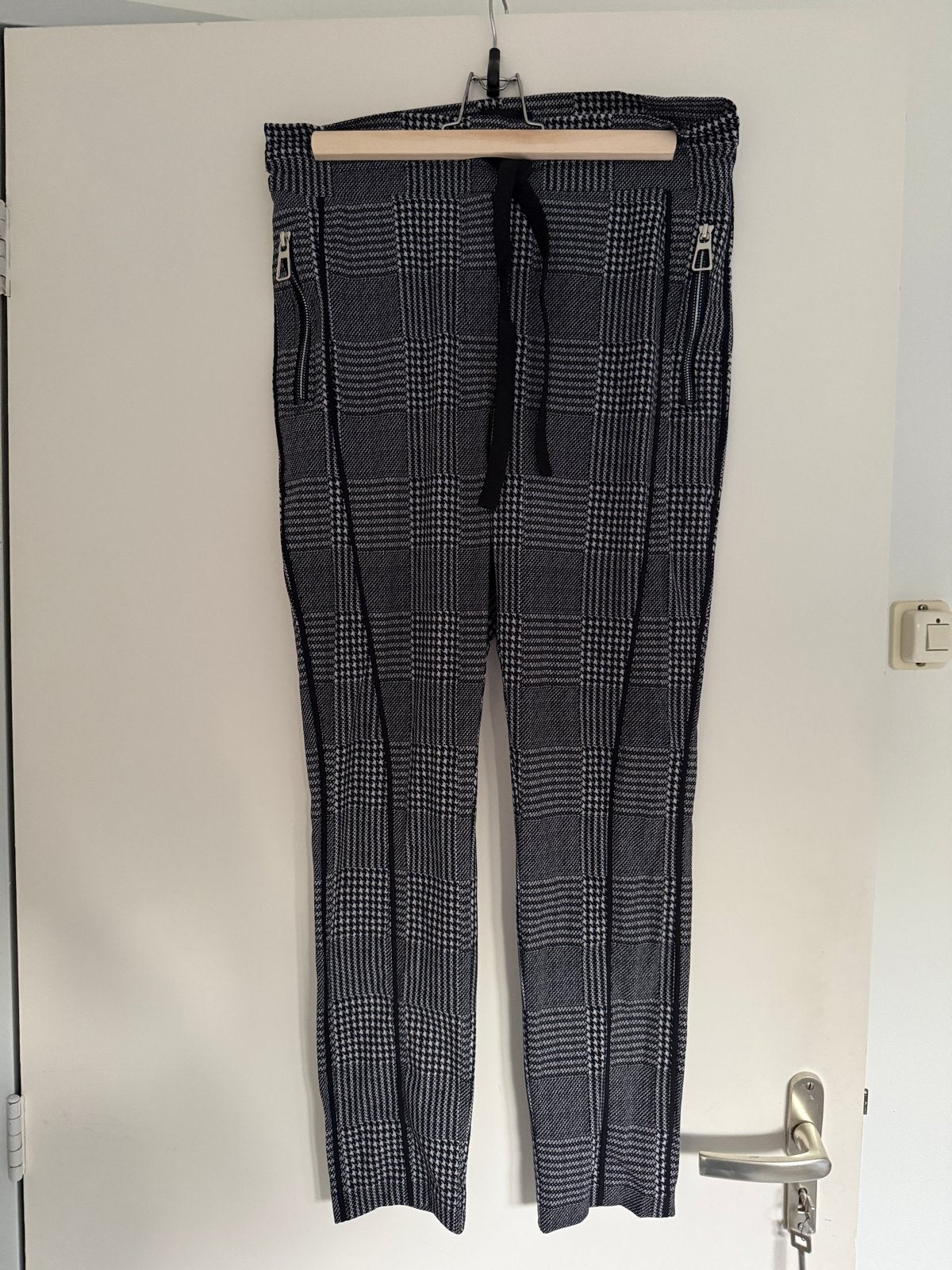 Jane Lushka Pied-de-Poule Broek - Maat M, Maat 38/40 (M), Zwart, Ophalen of Verzenden, Zo goed als nieuw