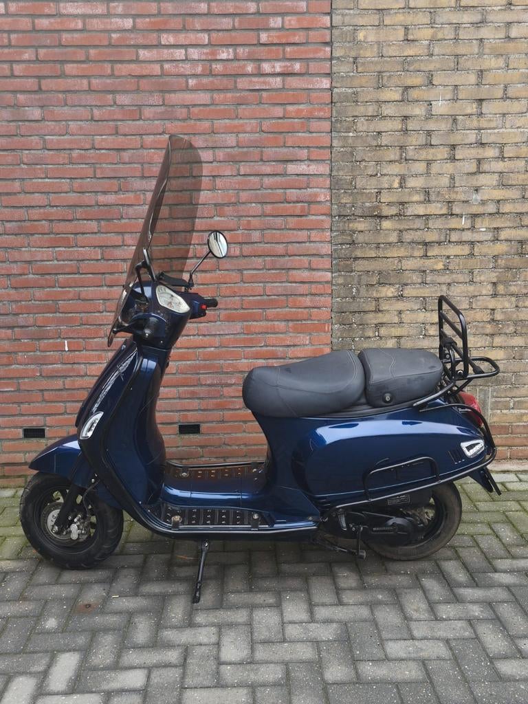 Santini Capri scooter (2020) | Compleet, Ophalen, Gebruikt