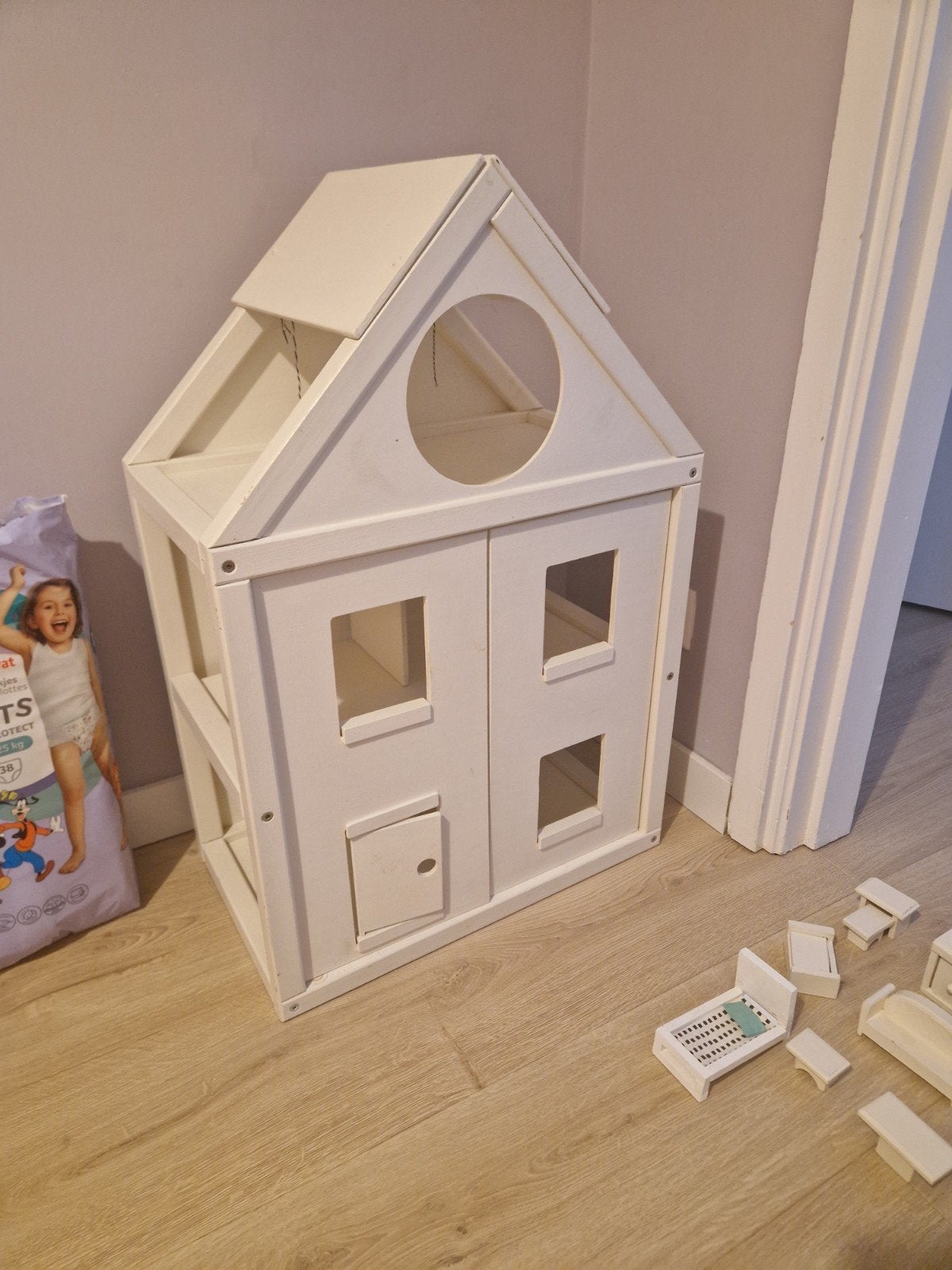 Poppenhuis, Kinderen en Baby's, Speelgoed | Poppenhuizen, Ophalen of Verzenden, Gebruikt, Poppenhuis