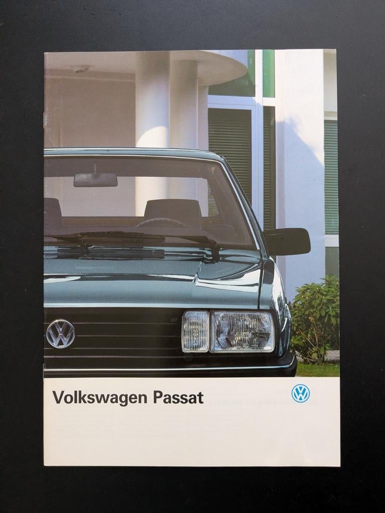Brochure VOLKSWAGEN Passat (B2) 1/1988, Ophalen of Verzenden, Zo goed als nieuw, Volkswagen