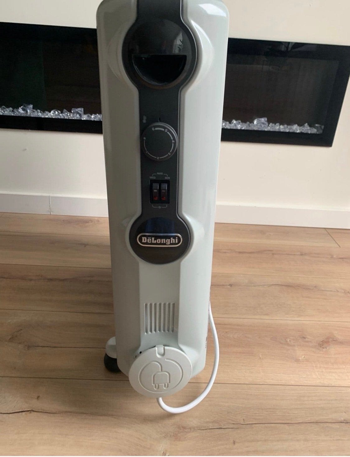 Nieuwe DeLonghi Oliegevulde Radiator 2500W - Snel Warm!, Ophalen, Nieuw, 800 watt of meer, Radiator