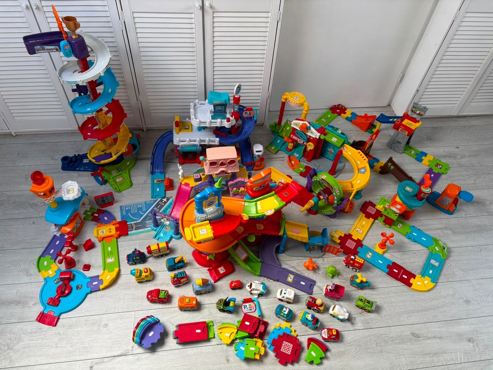 Vtech toet toet auto’s meerdere sets, Ophalen of Verzenden, Gebruikt
