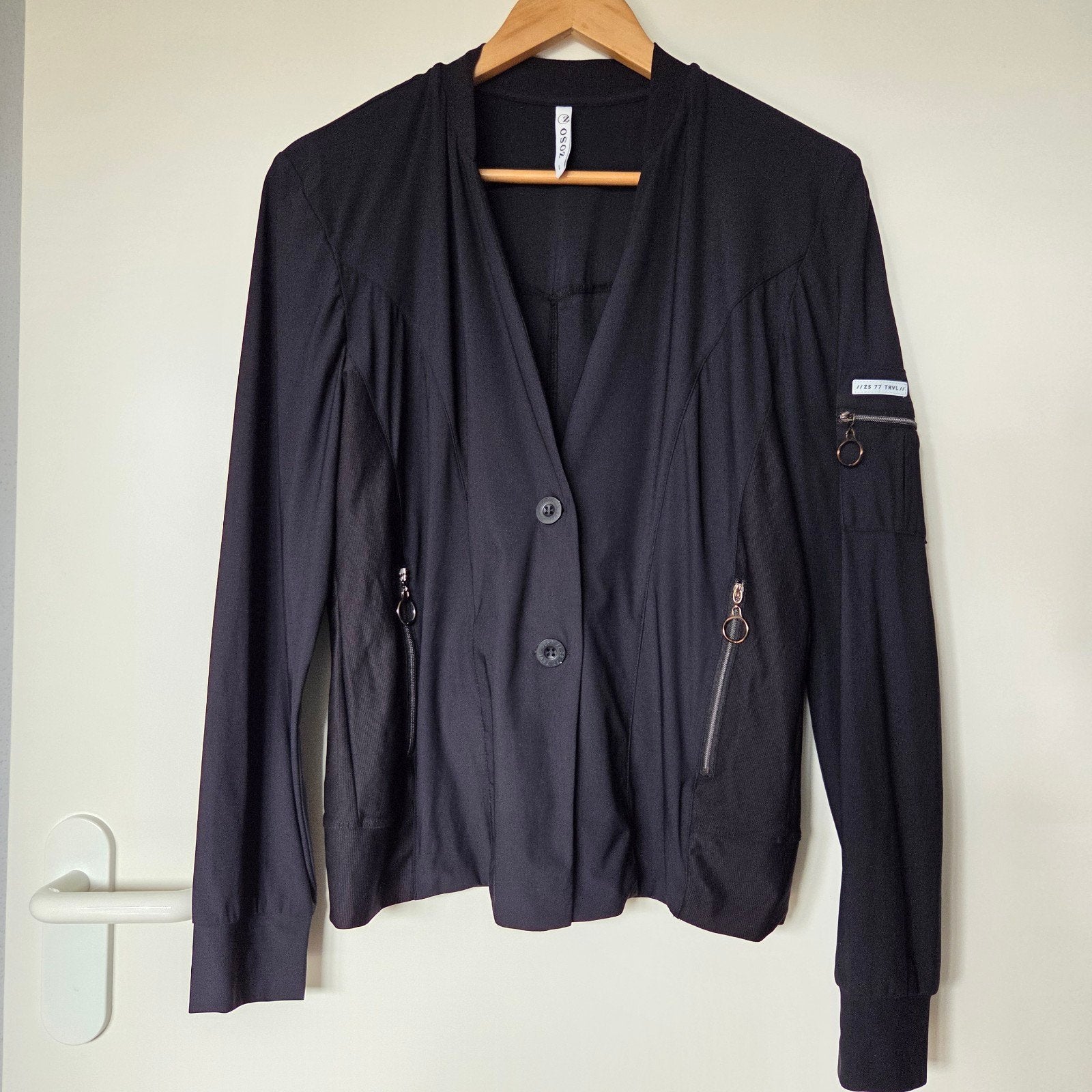 Zoso zwart travelstof jasje - Maat L, Kleding | Dames, Zoso, Ophalen of Verzenden, Zo goed als nieuw, Zwart