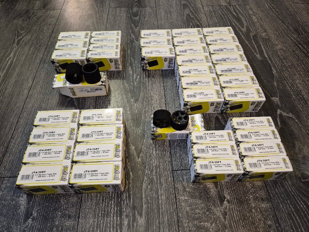 Grote partij NIEUWE Contact RC 1/12 Foam Banden, Elektro, Nieuw, Ophalen of Verzenden, Schaal 1:10