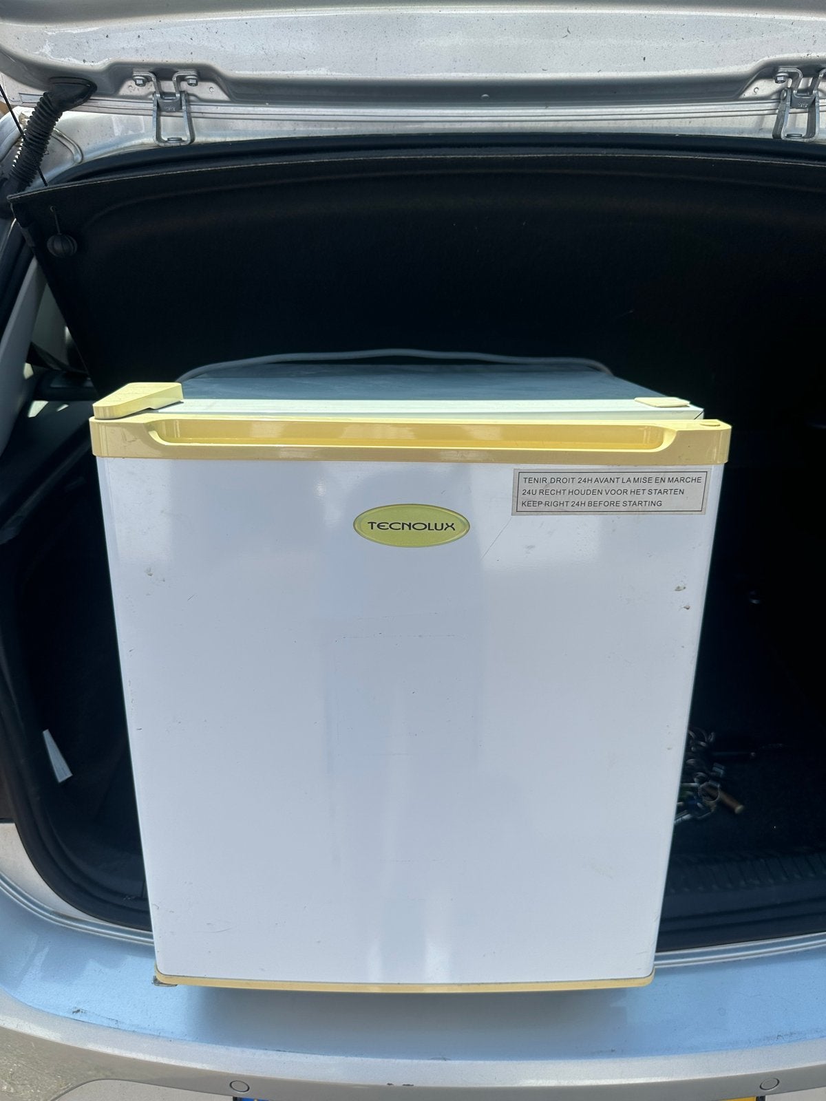 Compacte Mini Camping Koelkast - Ideaal voor Onderweg!, Witgoed en Apparatuur, Koelkasten en IJskasten, Ophalen, Gebruikt, Minder dan 75 liter