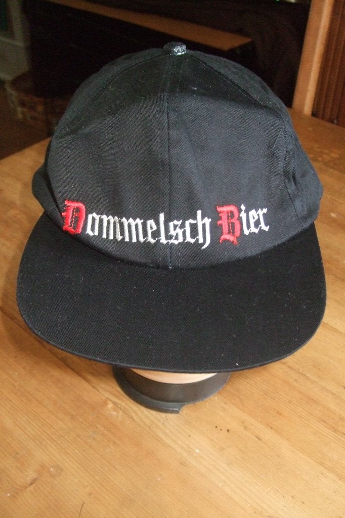 Dommelsch bier pet (nr.1), Ophalen of Verzenden, Nieuw, Kleding, Dommelsch