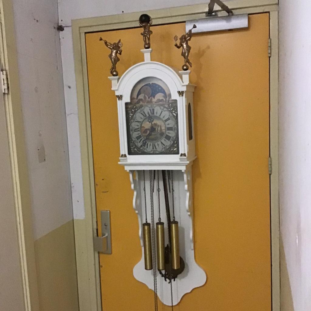 Fraaie oude Hangklok, Ophalen, Gebruikt, Analoog, Wandklok