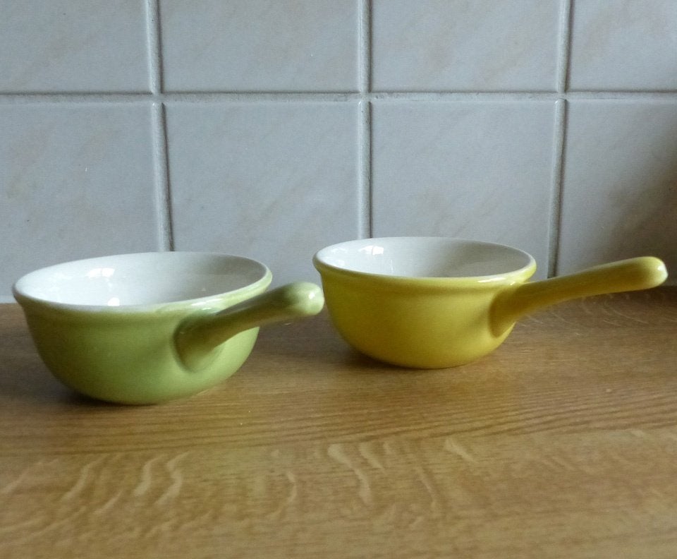 Villeroy & Boch sauskommetjes pastel kommetjes 2 stuks, Ophalen of Verzenden, Gebruikt, Porselein, Kom(men)