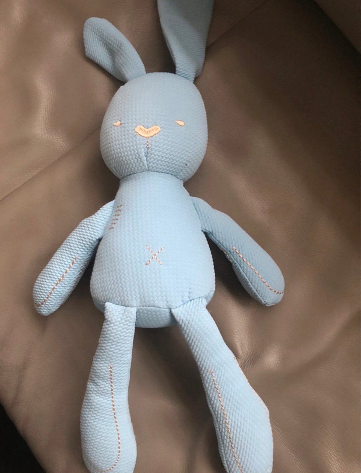 Nieuwe knuffel konijn Suma Kerst tip!, Overige merken, Blauw, Ophalen of Verzenden, Konijn