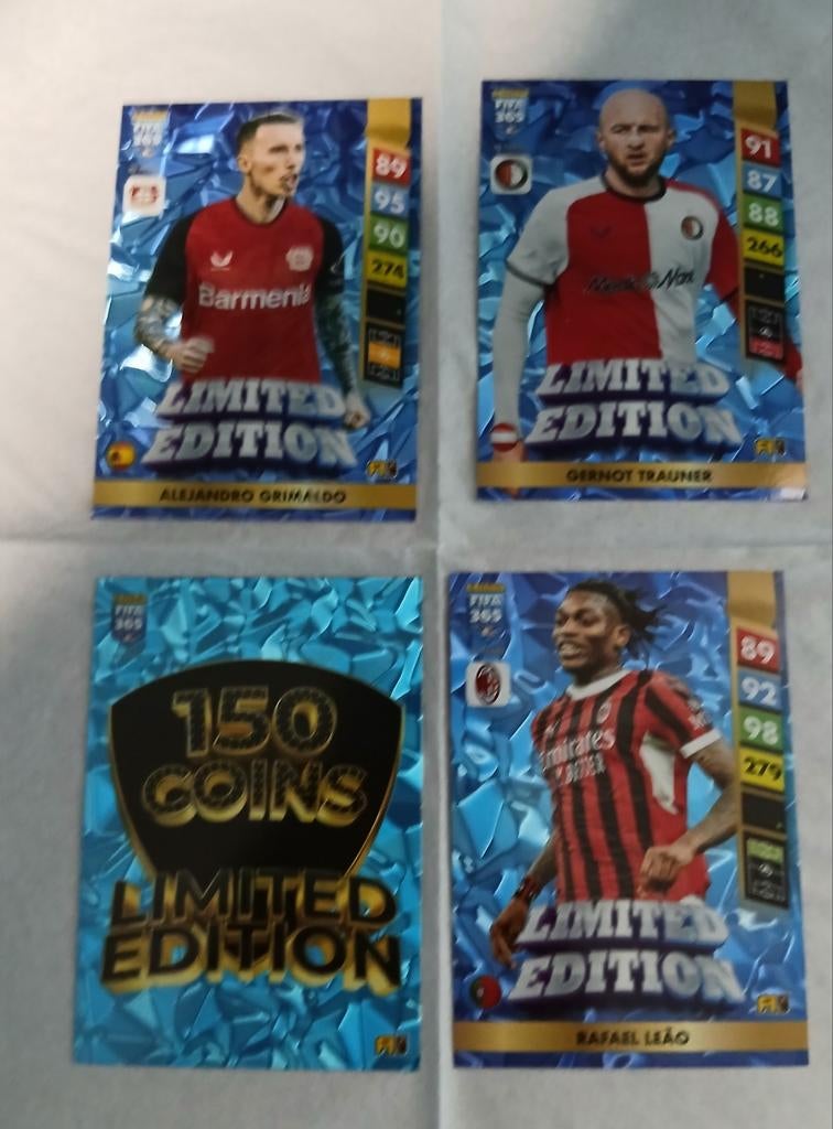 LIMITED EDITION bundel, Ophalen, Zo goed als nieuw, Buitenlandse clubs, Spelerskaart