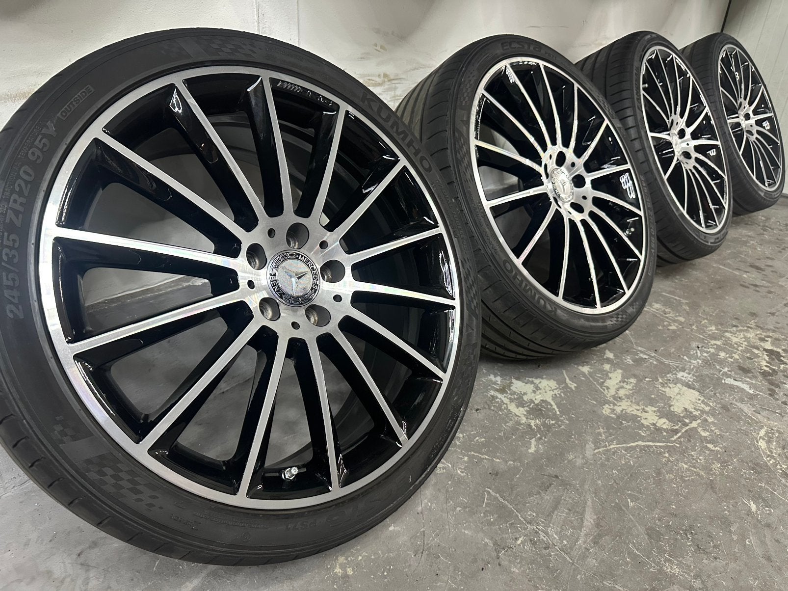 20 inch Originele Mercedes AMG Breedset Velgen Banden W213 E, Auto-onderdelen, Banden en Velgen, Ophalen, 245 mm, Velg(en), Personenwagen
