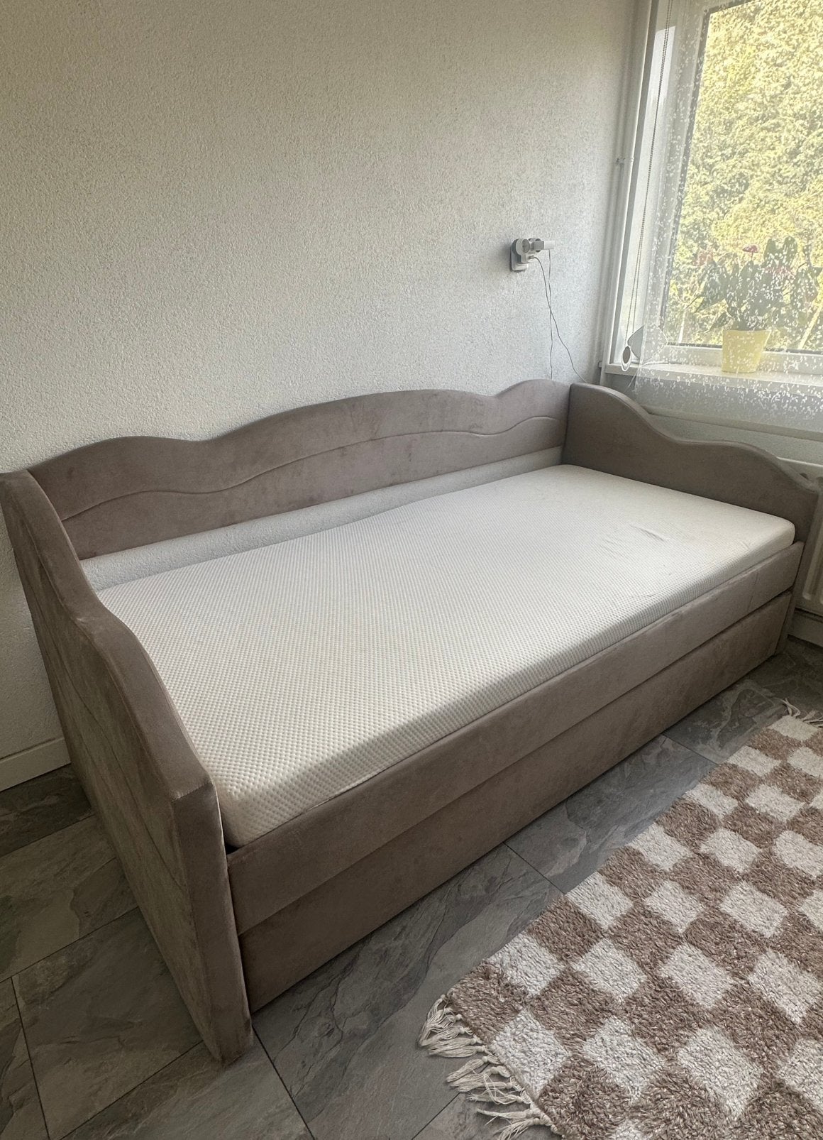 Uitschuifbare slaapbank 2 x 90 x 190 cm - 2 matrassen, Ophalen, Zo goed als nieuw, Tweepersoons, Overige maten