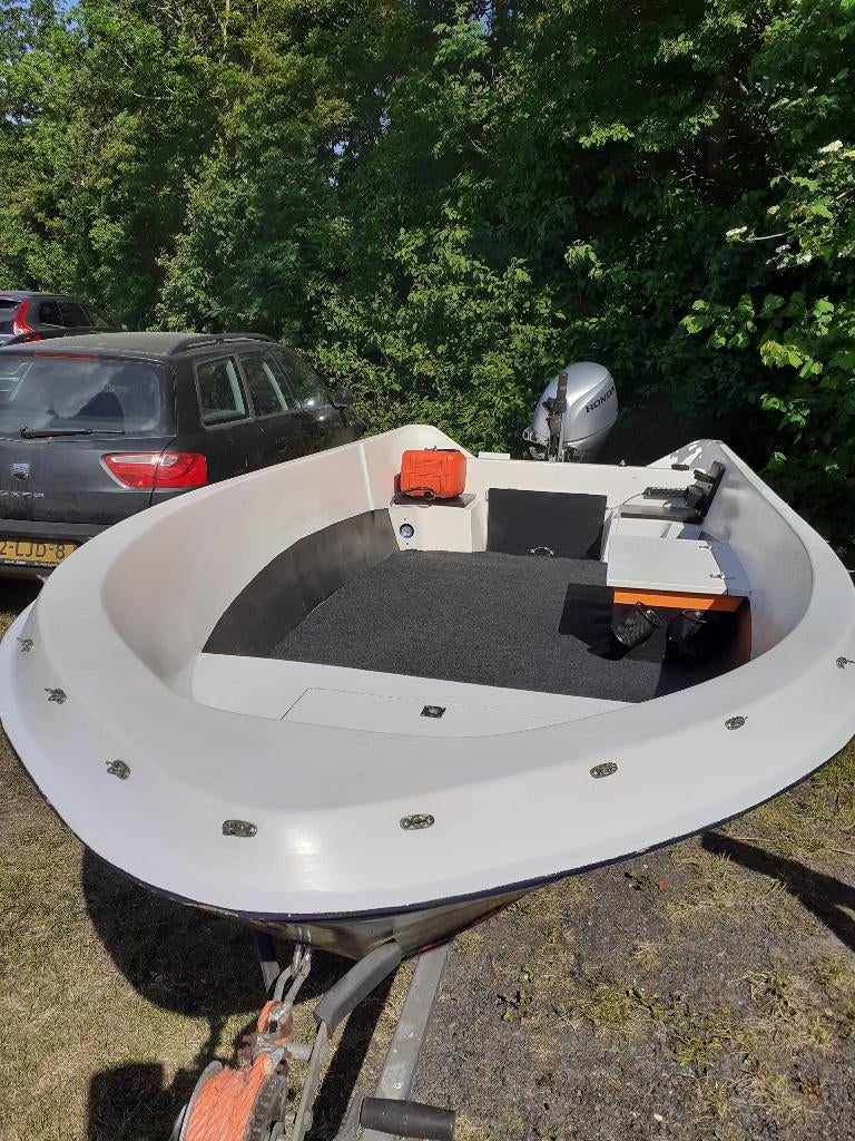 tekoop aangeboden fijne visboot goed onderhouden, Watersport en Boten, Overige Watersport en Boten, Gebruikt, Ophalen