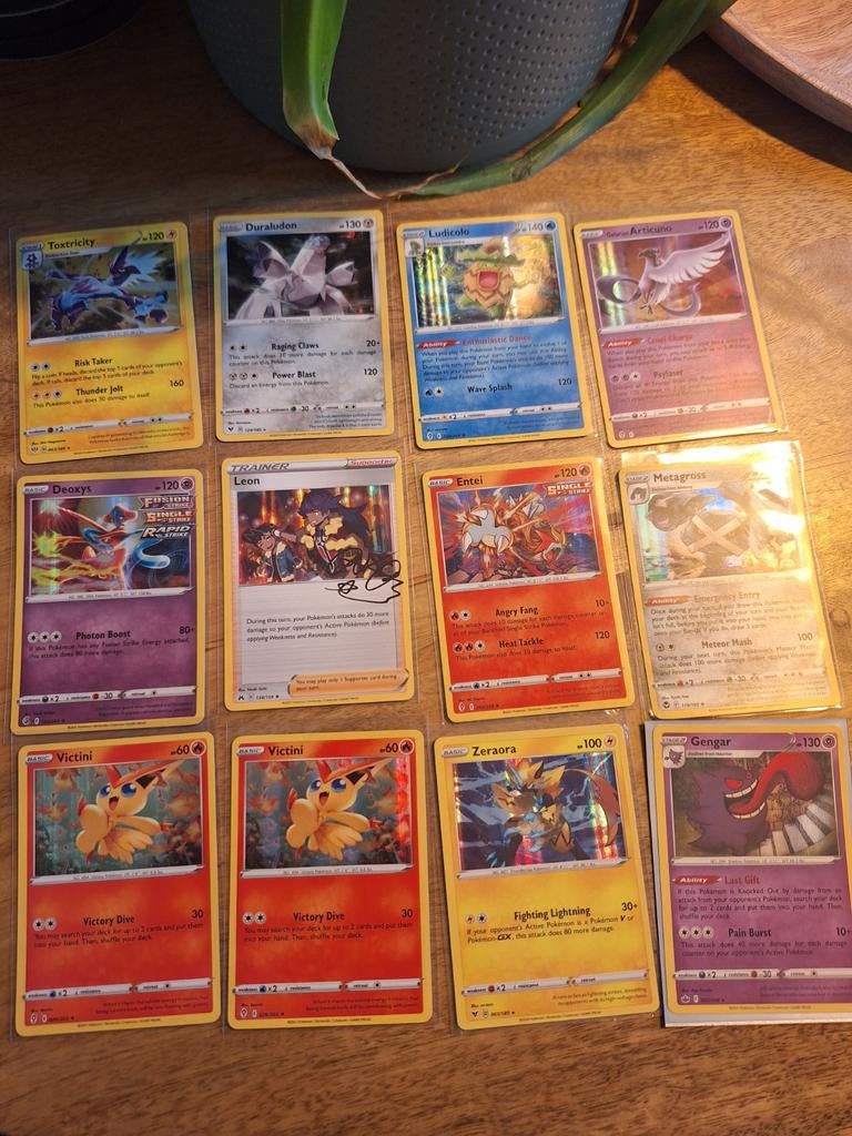 Div holo pokemon kaarten, Hobby en Vrije tijd, Verzamelkaartspellen | Pokémon, Ophalen of Verzenden, Zo goed als nieuw, Meerdere kaarten