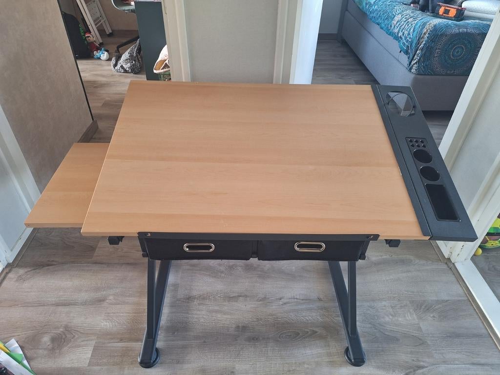 Verstelbare tekentafel met veel opbergruimte, Ophalen, Zo goed als nieuw, Minder dan 130 cm
