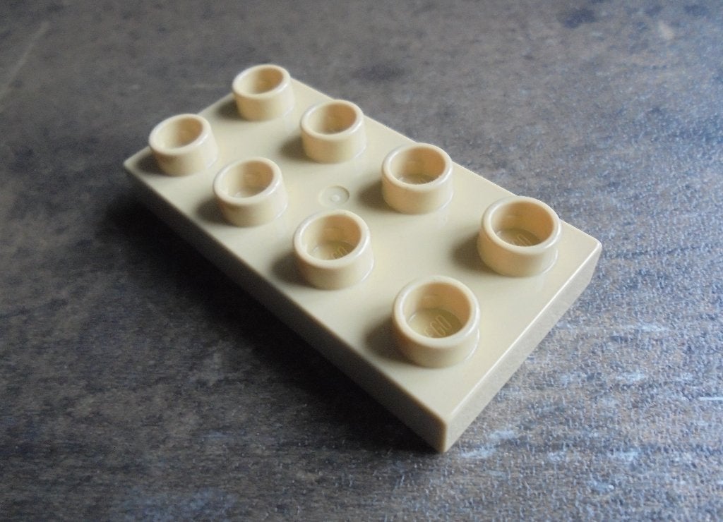 Lego Duplo Plate 2x4x0,5 (zie foto's), Ophalen of Verzenden, Gebruikt, Losse stenen, Duplo