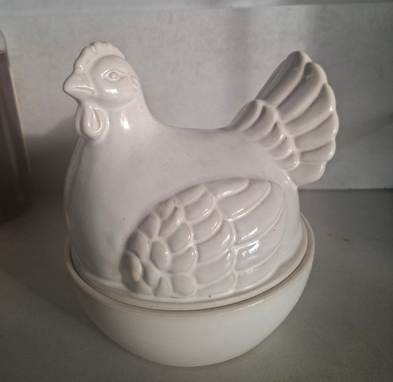 Porseleinen eierhouder in de vorm van een kip van Zara Home, Overige merken, Overige typen, Ophalen of Verzenden, Zo goed als nieuw