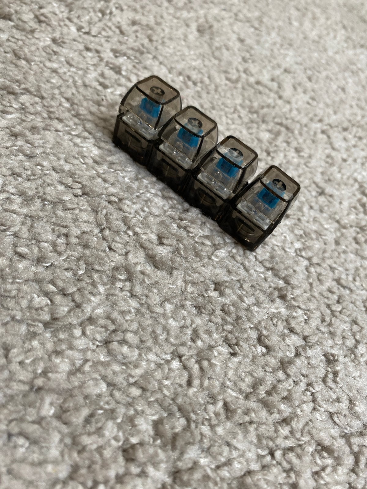 Kailh Choc V2 Switches - 4 stuks, Computers en Software, Hot-swappable, Ophalen of Verzenden, Bedraad, Overige indelingen