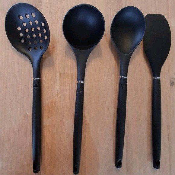 👨‍🍳 👩‍🍳 Masterchef 4-delige kunststof keukenset/€1, Huis en Inrichting, Keuken | Keukenbenodigdheden, Ophalen, Kunststof, Zwart
