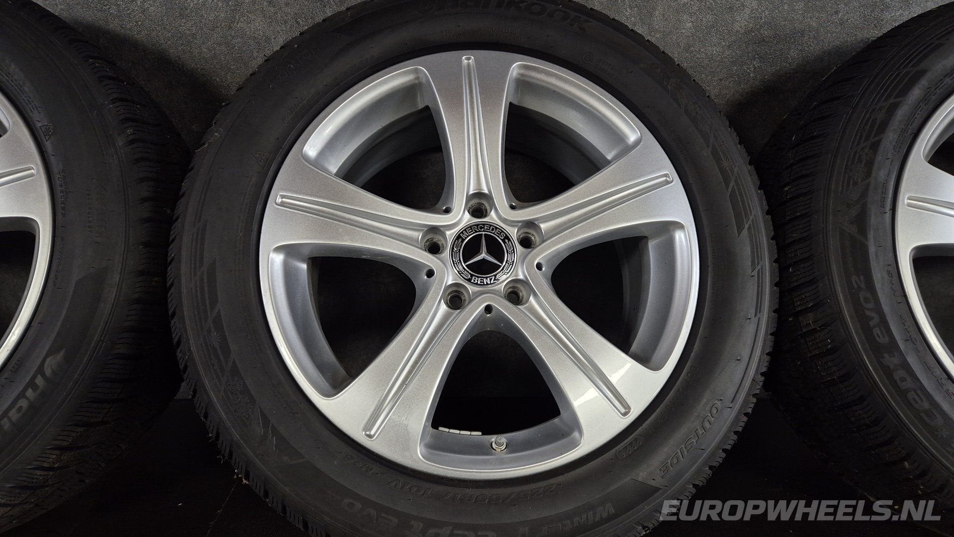 17 inch velgen Mercedes E klasse W213 W221 winterbanden, Auto-onderdelen, Gebruikt, -, -, Banden en Velgen