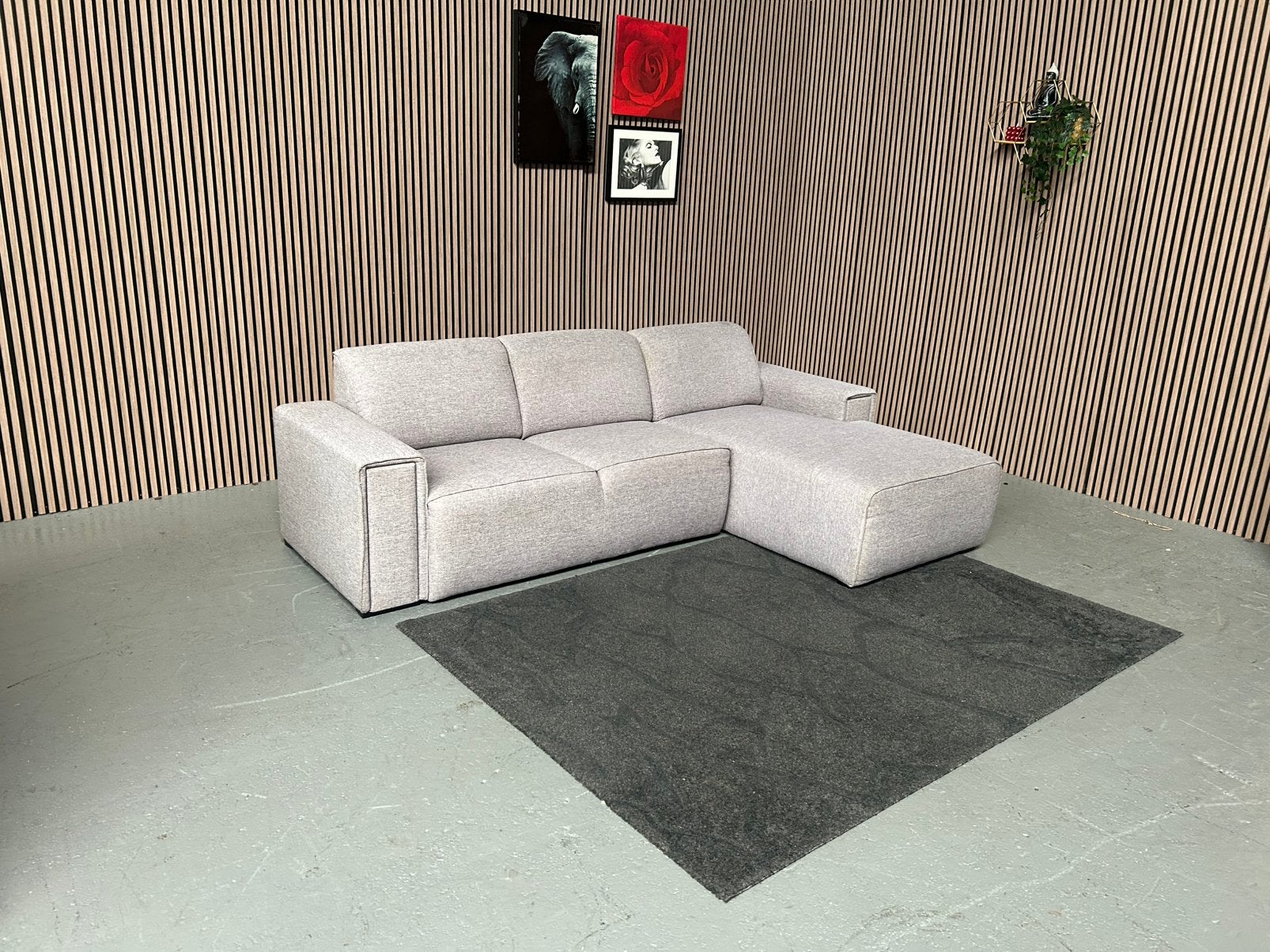 GRATIS LEVERING Loungebank Grijs 260X160 GEREINIGD, Huis en Inrichting, 250 tot 300 cm, Hoekbank, Driepersoons, Loungebank goedkoop