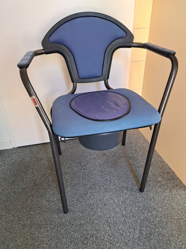 toiletstoel / wc-stoel (incl. po + deksel), Ophalen, Gebruikt