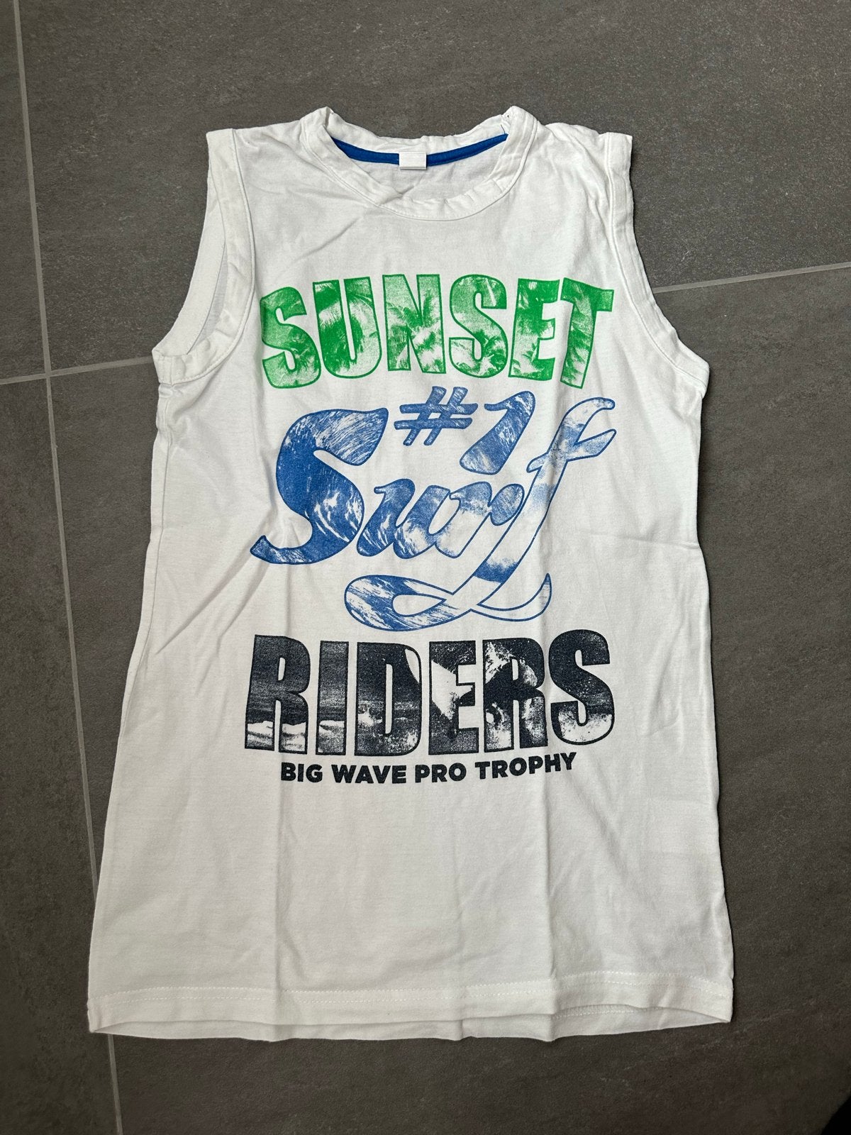 Stoer wit T-shirt  maat 146/152, Ophalen of Verzenden, Zo goed als nieuw, Jongen, Shirt of Longsleeve
