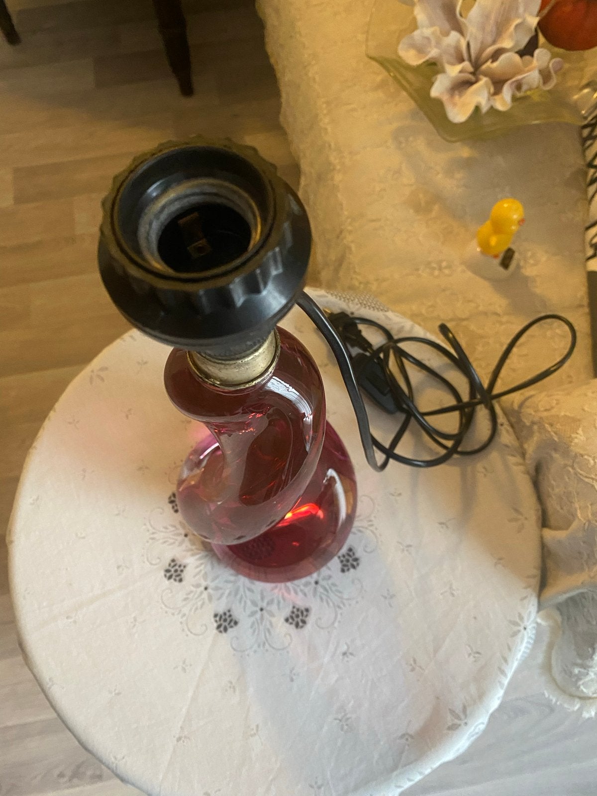 Val Saint Lambert lampenvoet - rood gedraaid glas, Ophalen
