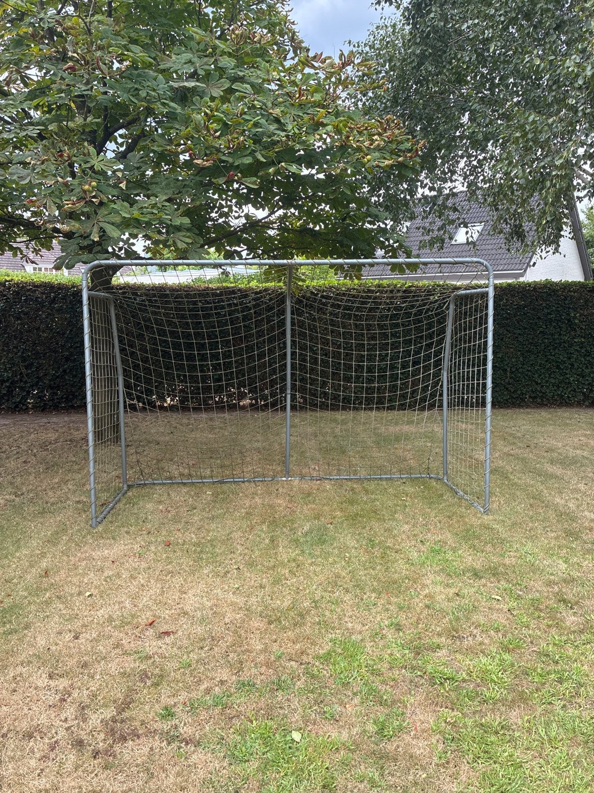 Voetbaldoel - metalen frame met net (2m x 3m), Ophalen of Verzenden, Gebruikt, Overige typen