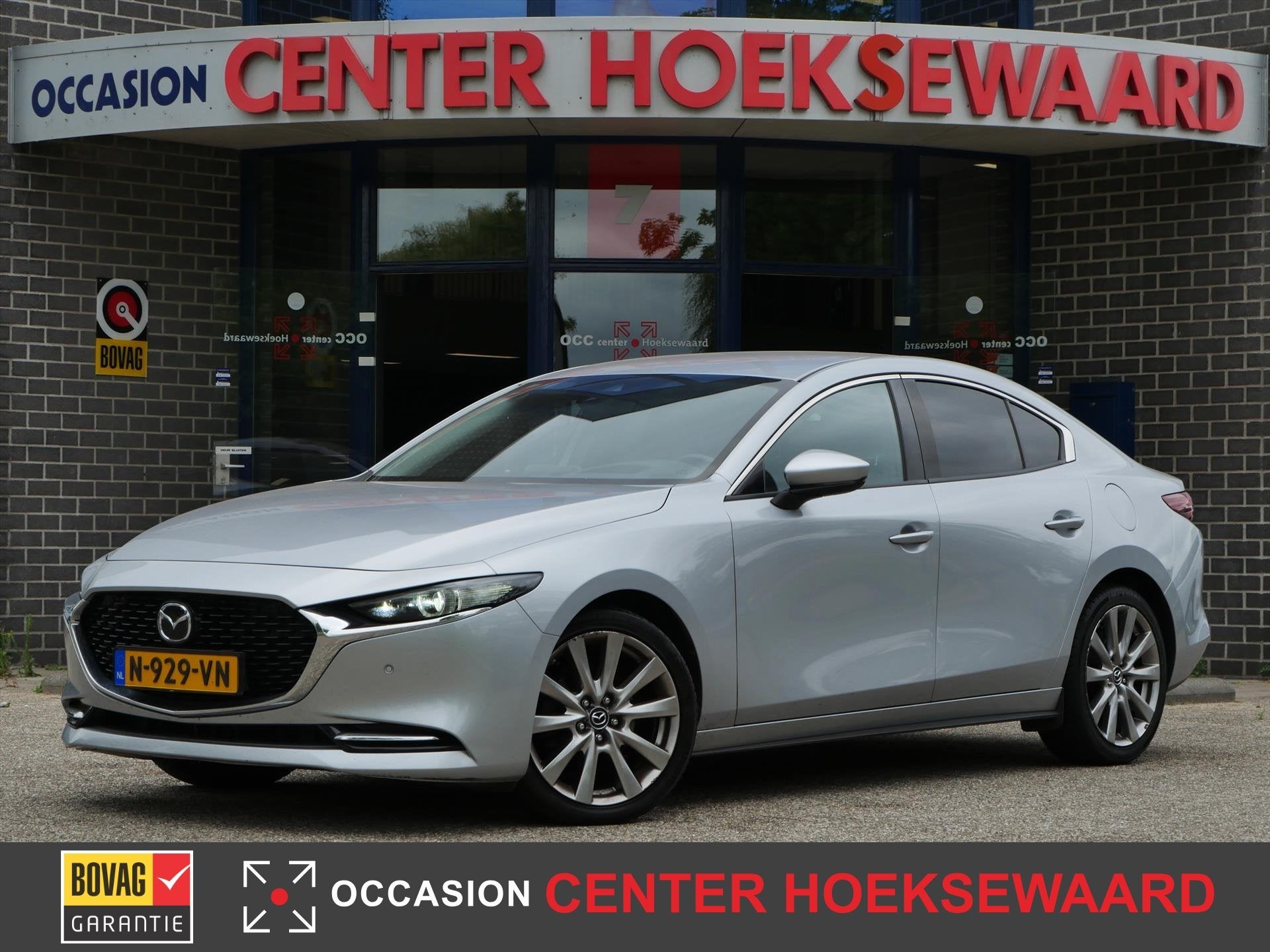MAZDA 3 Sedan Skyactiv-X 186pk Luxury | Bose Premium | CarPl, Auto's, Mazda, Gebruikt, Bedrijf, Handgeschakeld, Sedan