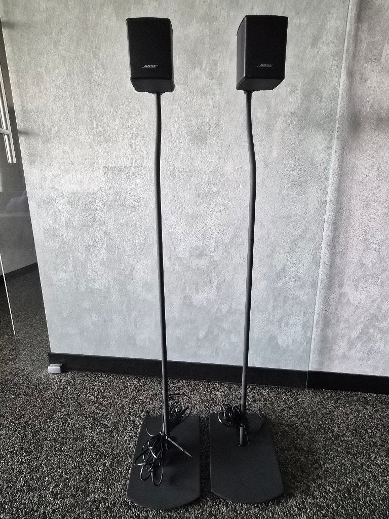 bose speakers op standaard, Audio, Tv en Foto, Luidsprekers, Ophalen, Zo goed als nieuw, 60 tot 120 watt, Surroundset