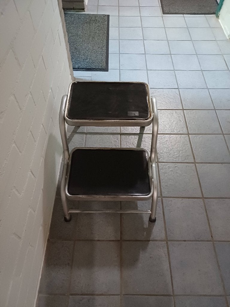 Caravan trapje, Ophalen, Gebruikt