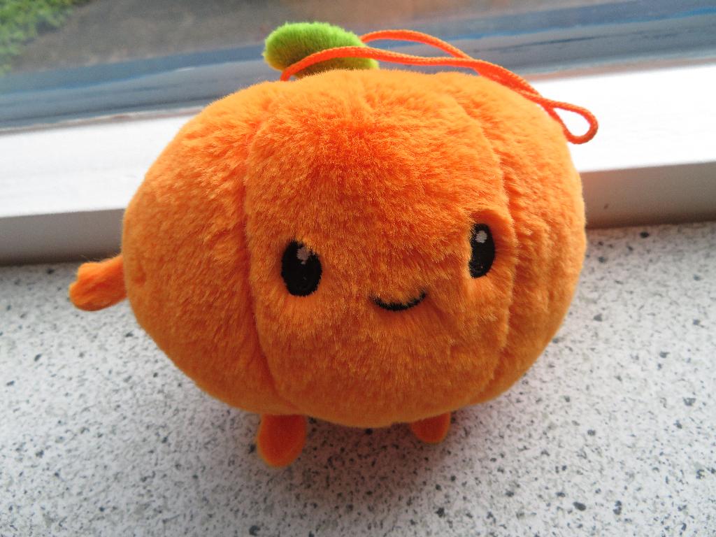 Pien Pompoen van Lidl Mini's zacht oranje velours, Lidl, Oranje, Overige typen, Ophalen of Verzenden