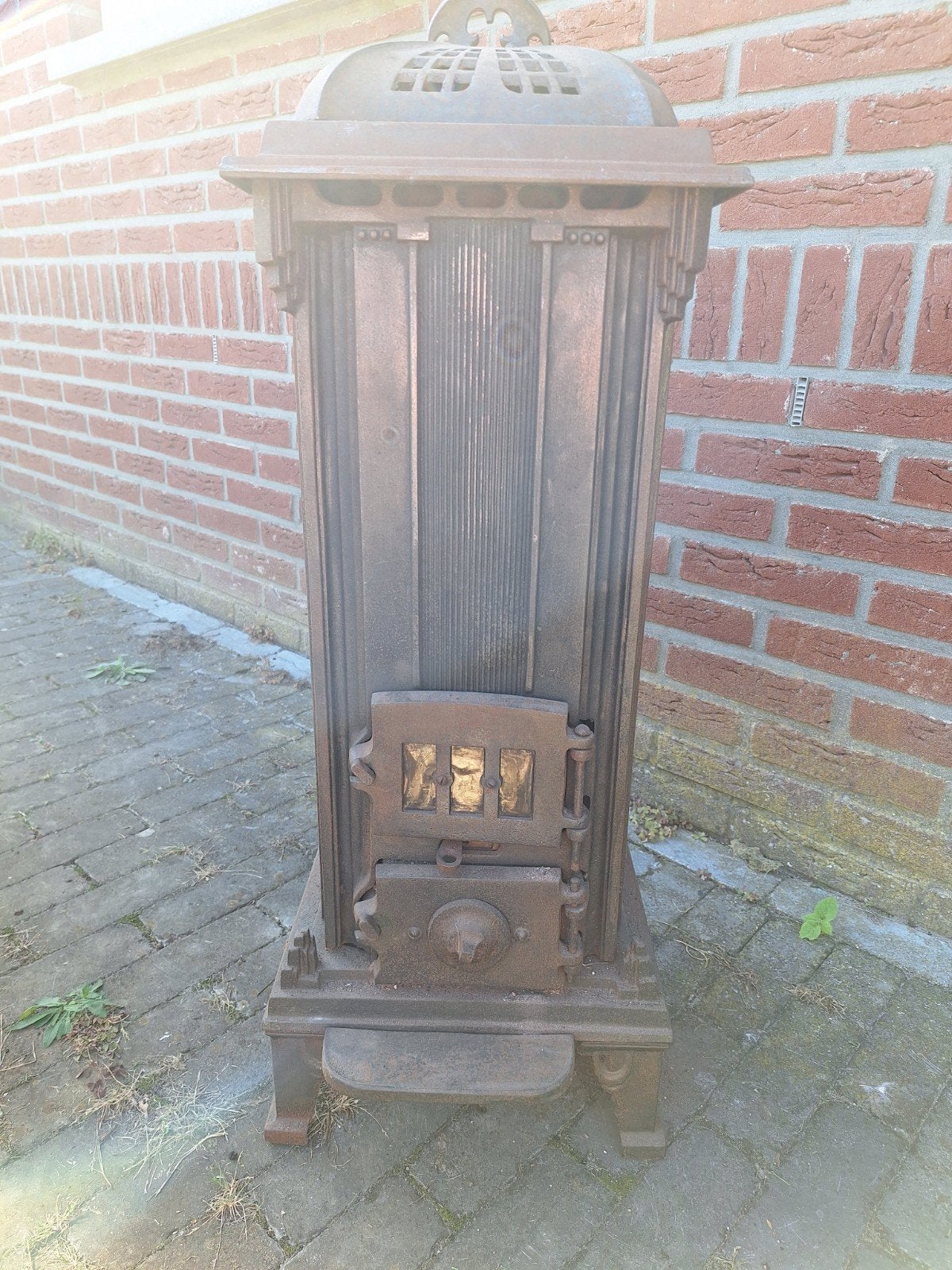 Antiek gietijzeren pot kacheltje, Huis en Inrichting, Ophalen, Gebruikt, Overige brandstoffen, Kolenkachel