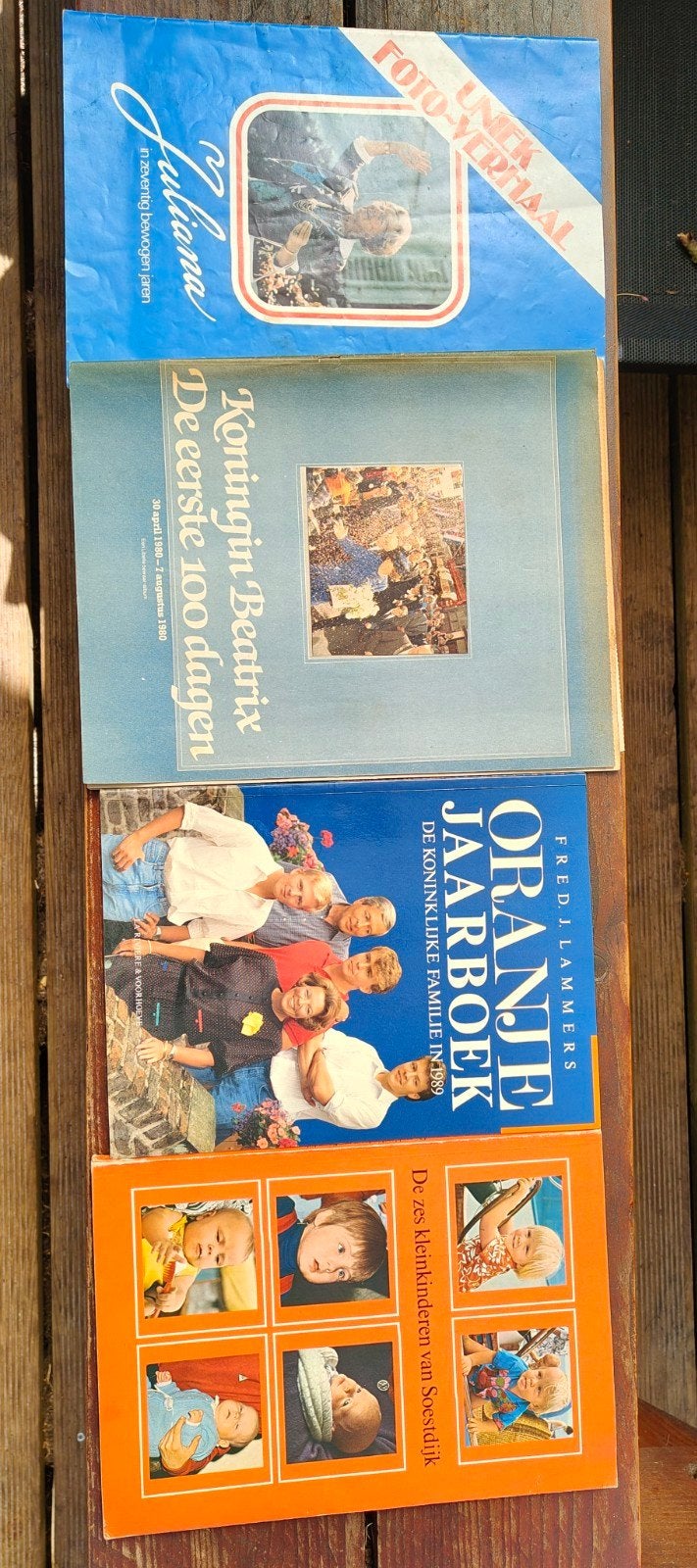 Boeken over het koningshuis van Wilhelmina tot Maxima, Ophalen, Overige onderwerpen