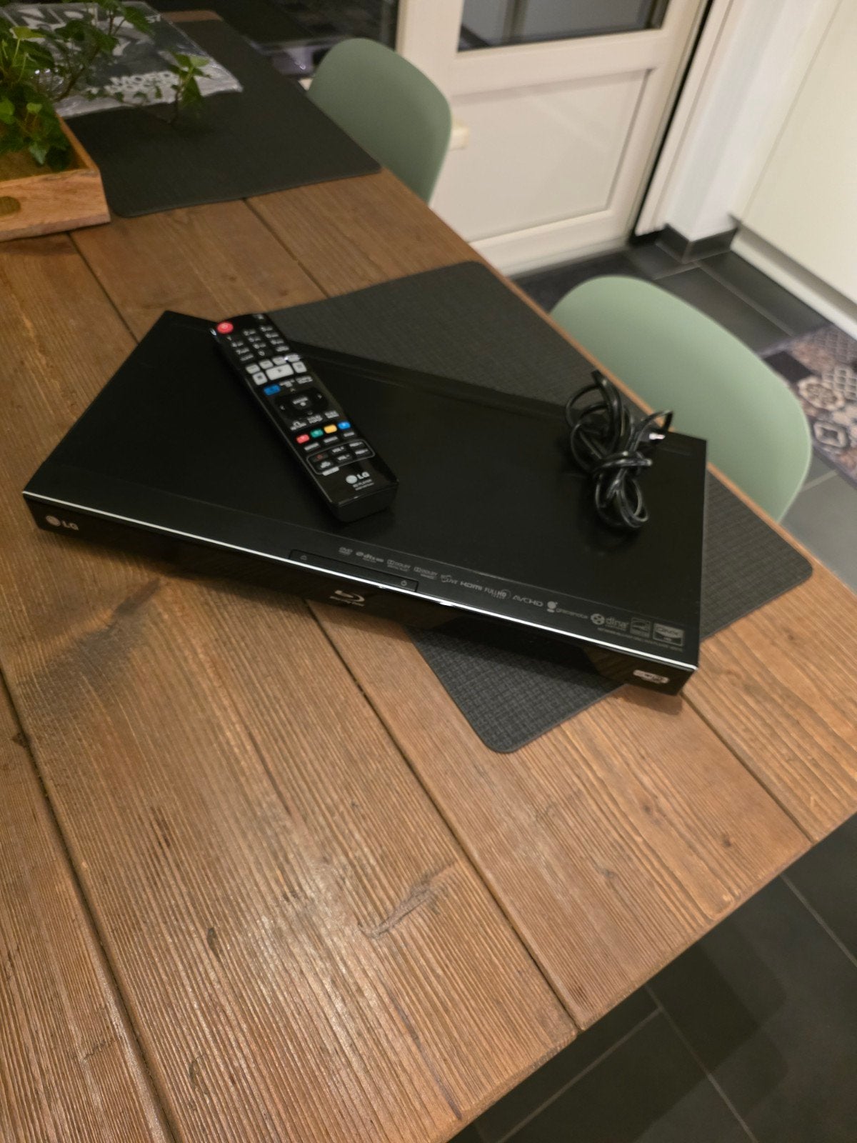 LG Blu-Ray speler inclusief afstandsbediening, Ophalen, Zo goed als nieuw