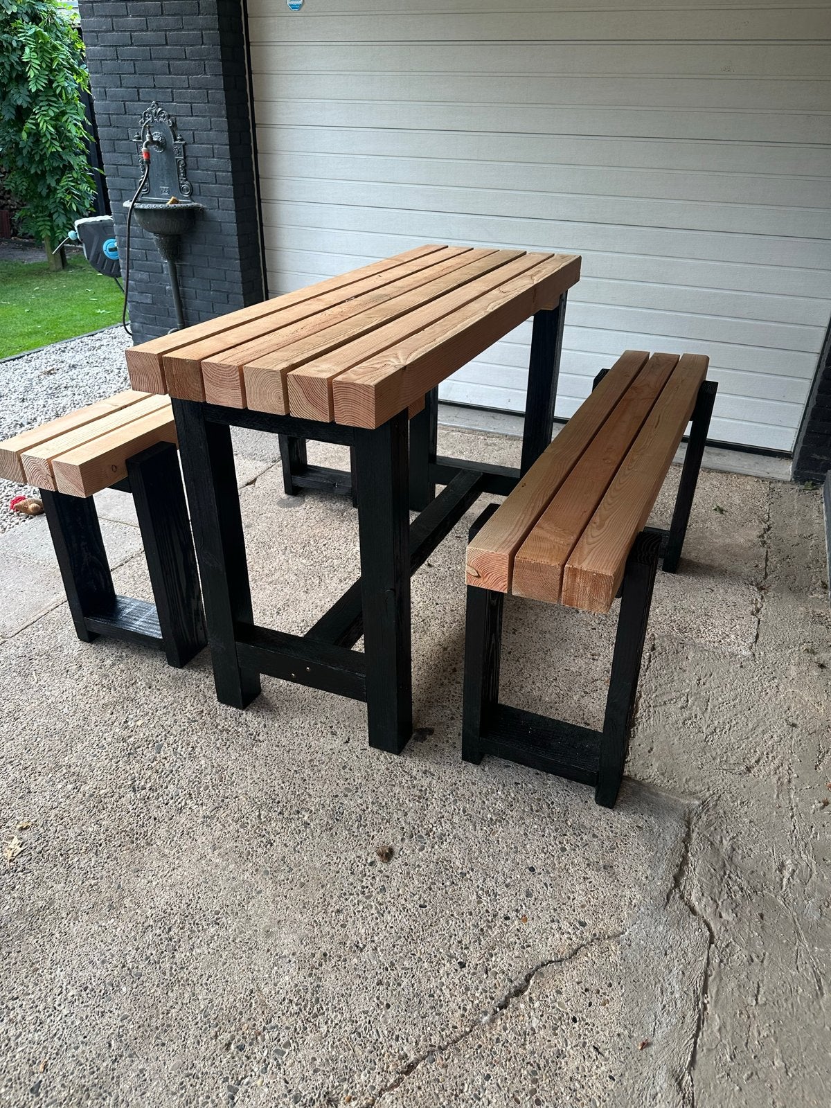Douglas Bartafel met 2 banken - Nieuw, Ophalen, Nieuw, Rechthoekig, Hout