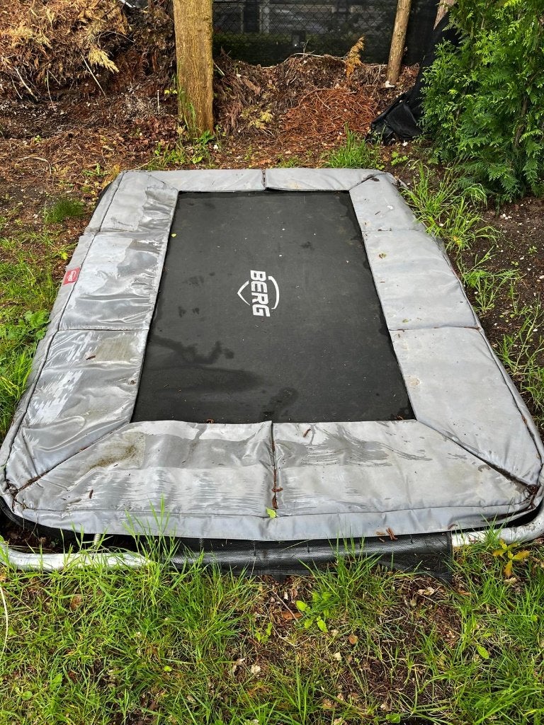 trampoline te koop 2,5 x 1,5 mtr, Ophalen, Gebruikt