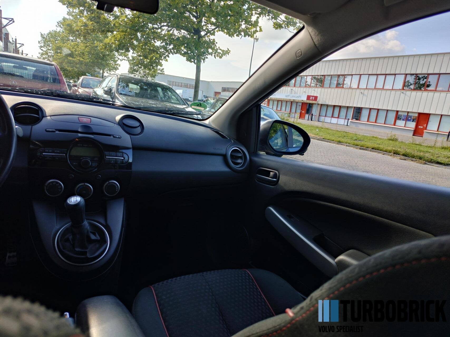 Mazda 2 1.5 GT-M | Clima | Cruise | Sportpakket | Dealeronde, Euro 5, Stof, Bedrijf, Handgeschakeld