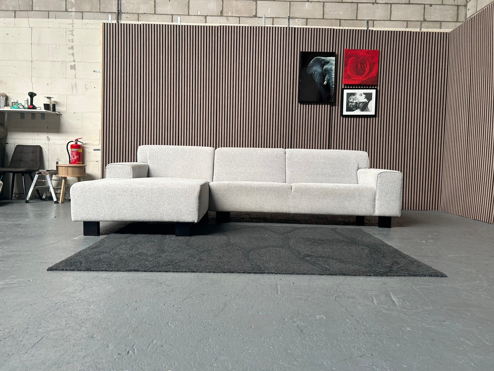 GRATIS LEVERING Hoekbank Lichtgrijs 300X170 GEREINIGD, Huis en Inrichting, Banken | Bankstellen, Wit, Hoekbank, 300 cm of meer