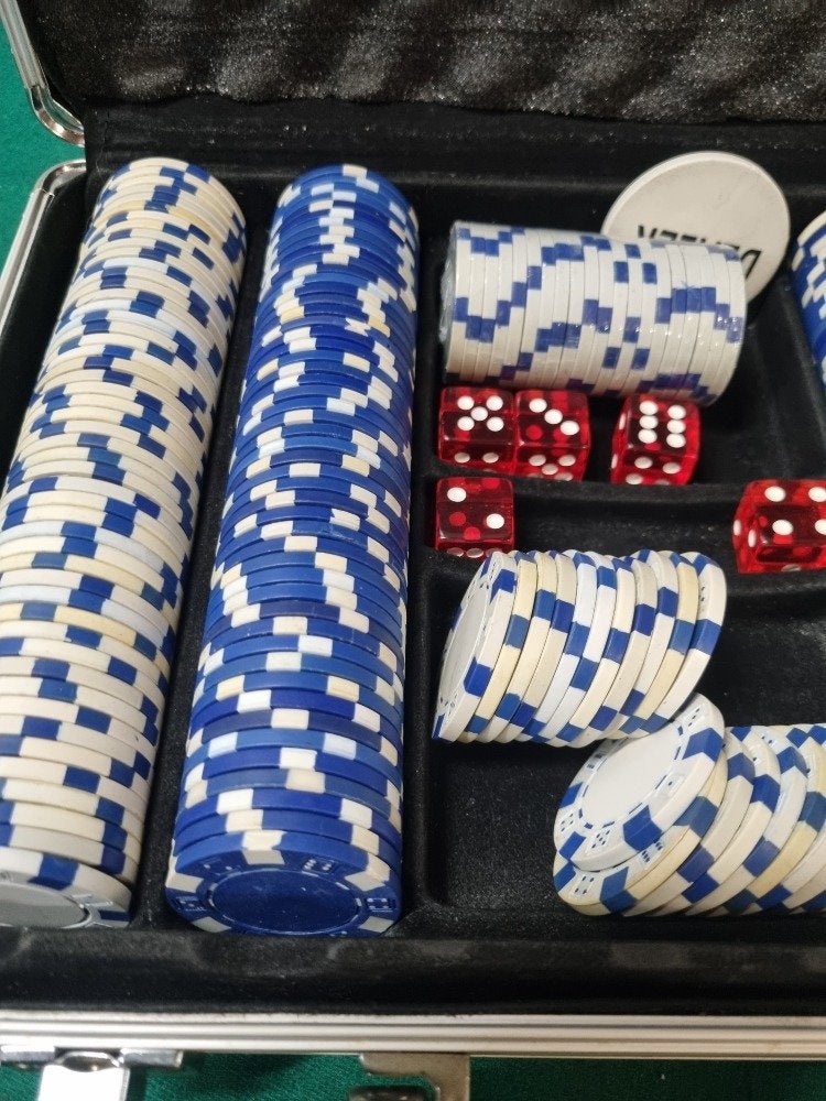 poker set met fiches, Ophalen of Verzenden, 'T Olde Gre-j, Info@toldegrej.nl, Endepoelstraat 20f Didam