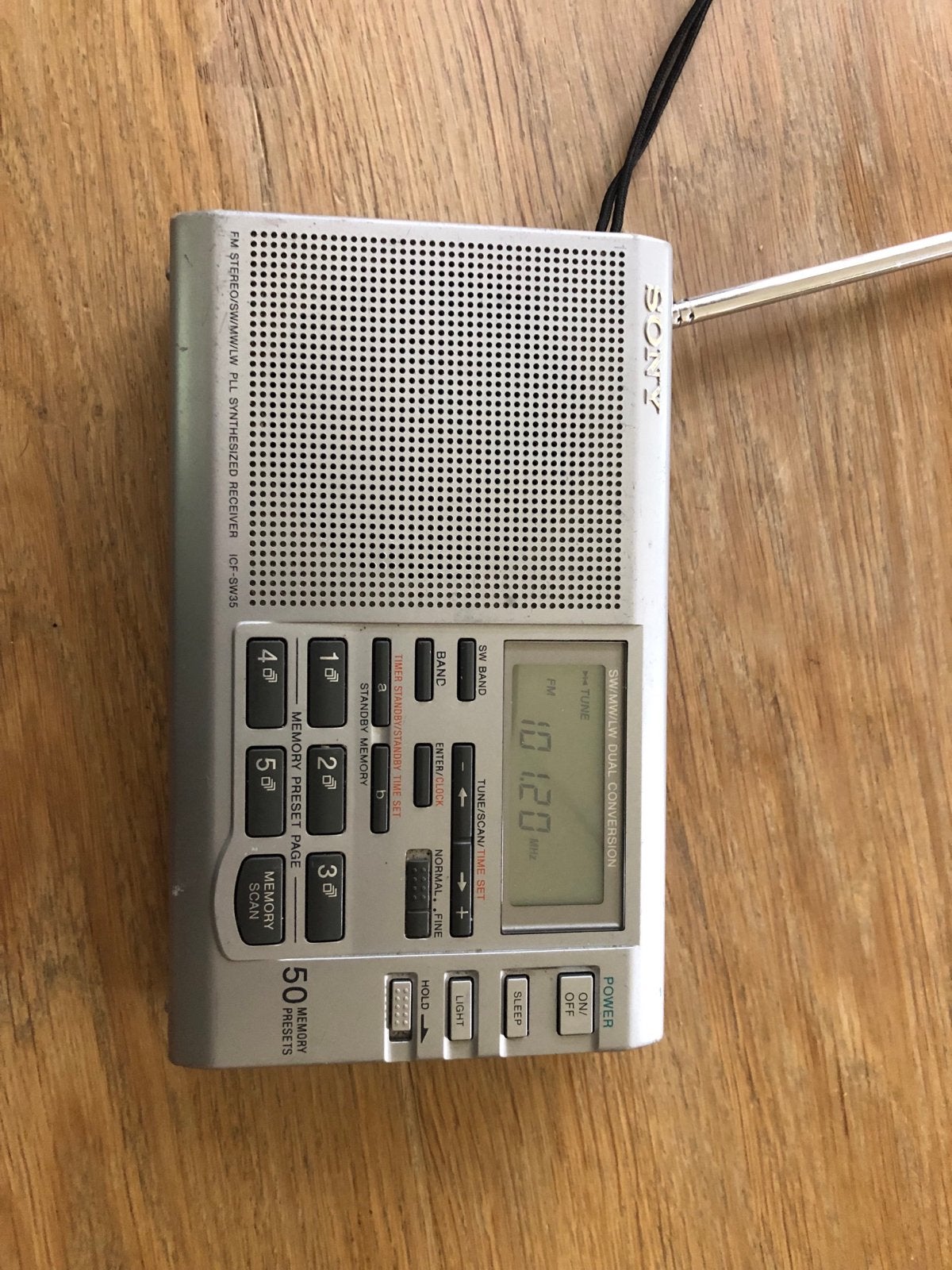 Sony ICF-SW35 Wereldontvanger - FM/SW/MW/LW PLL Synthesized, Ophalen of Verzenden, Gebruikt, Wereldontvanger